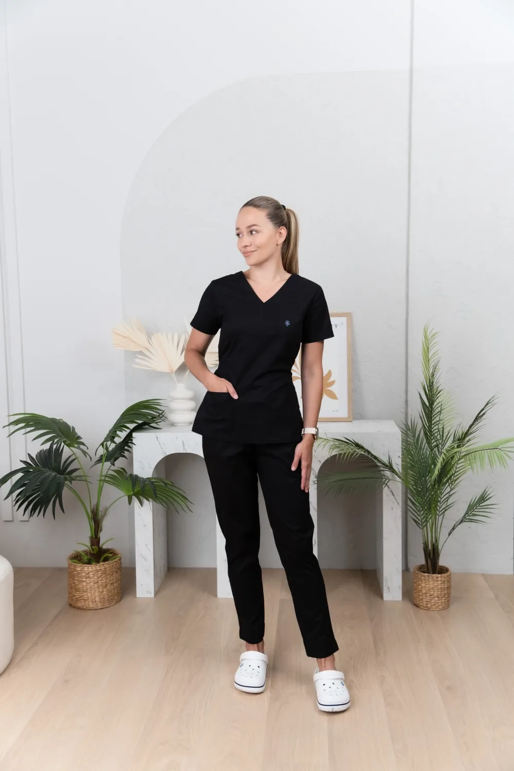 Bluza Medyczna Damska Wiązana Totally Black XS